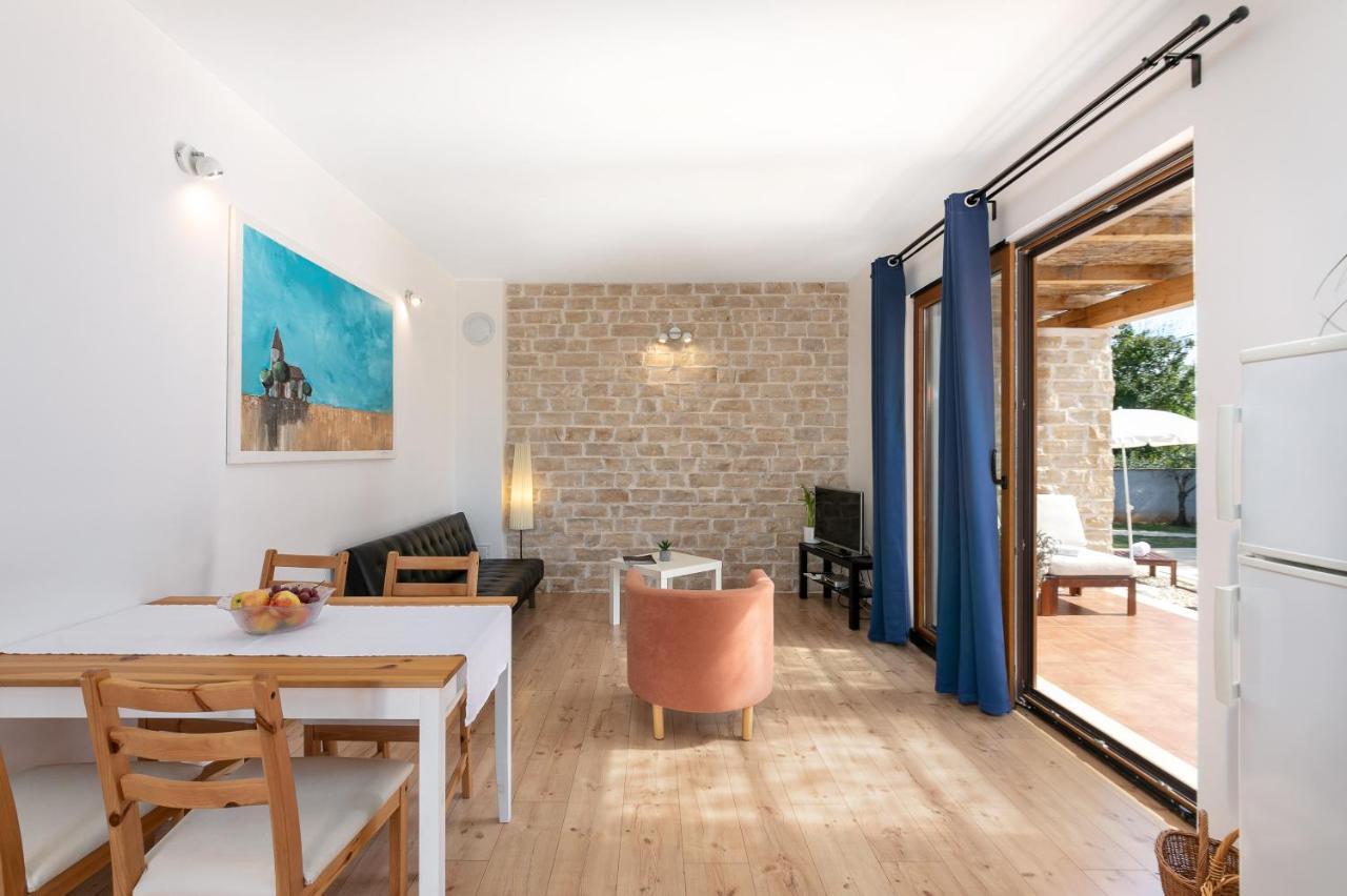 Grebac Villa Kastelir Exterior photo